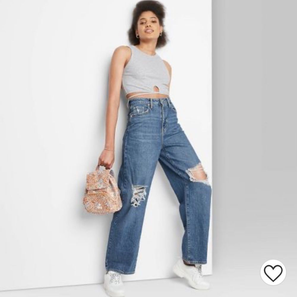 🌿NWT•Wild Fable•Baggy•Ripped Jeans•Size 6•
